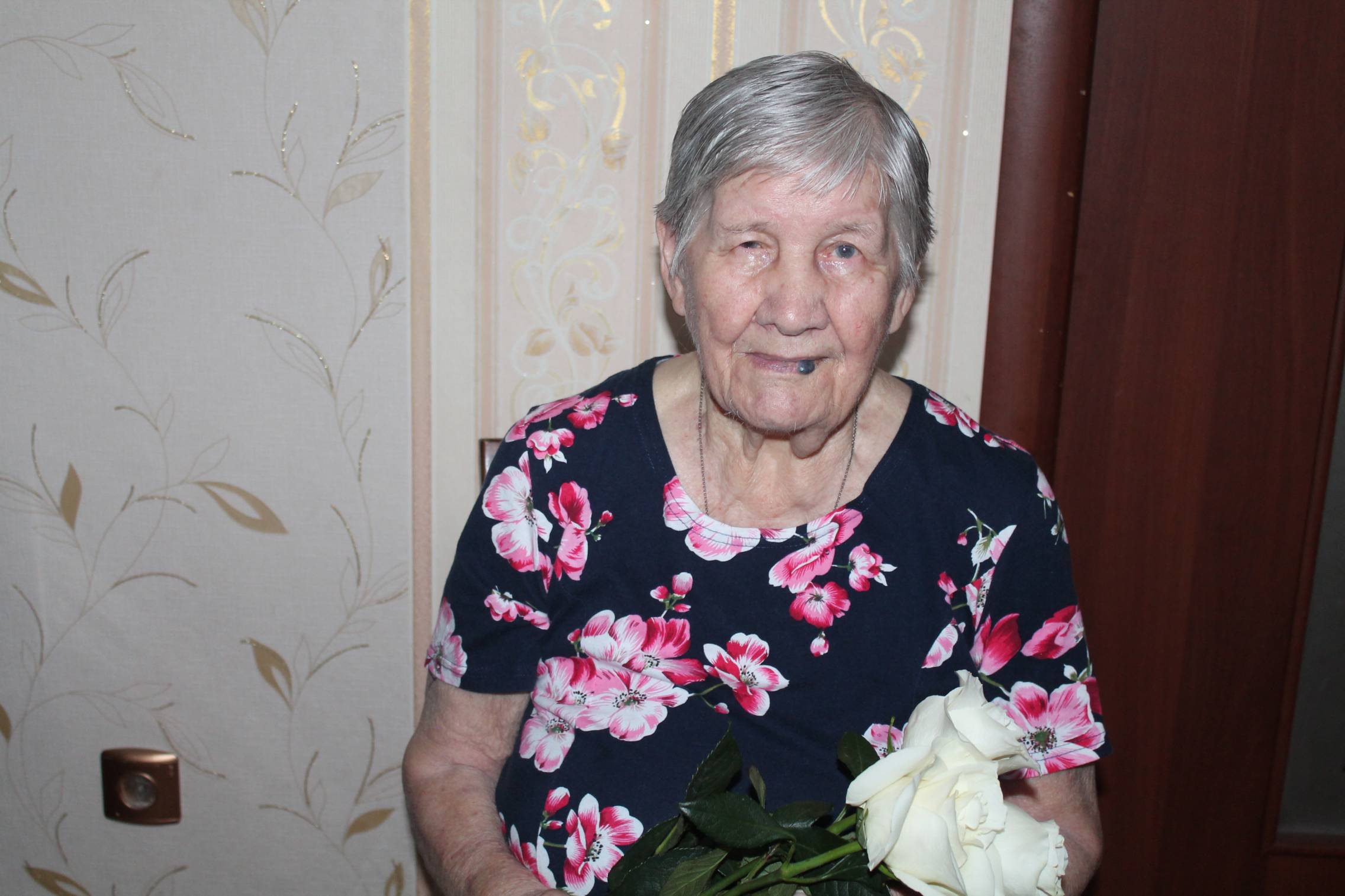 Ветеран СУМЗа Зинаида Бормотова отметила 90-летие