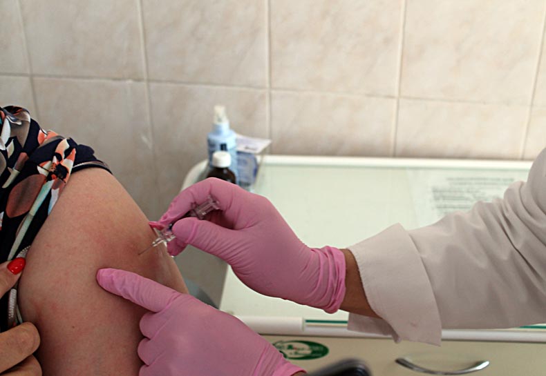 На СУМЗе началась сезонная вакцинация от гриппа